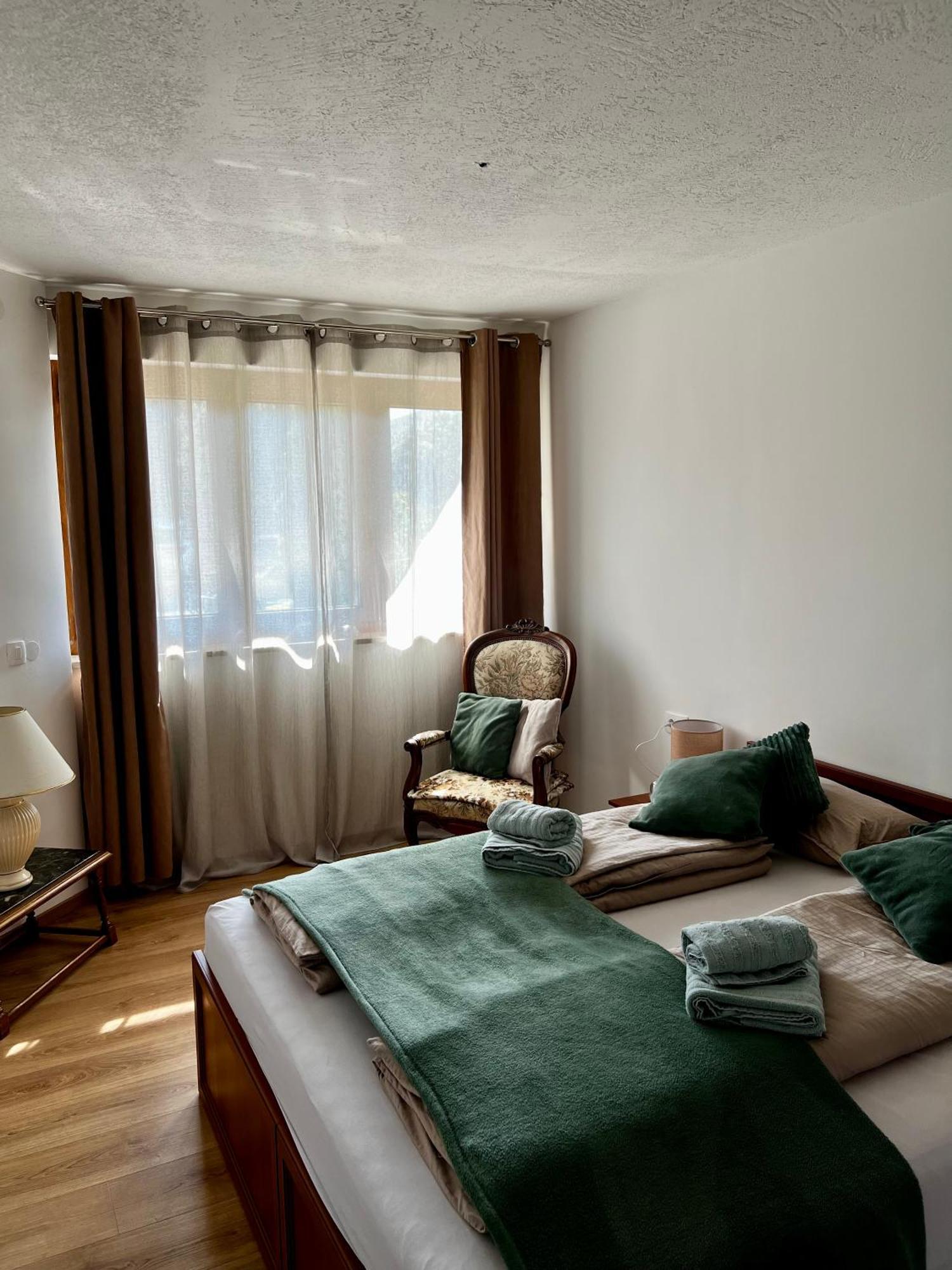 Ferienwohnung Eden Pula Exterior foto